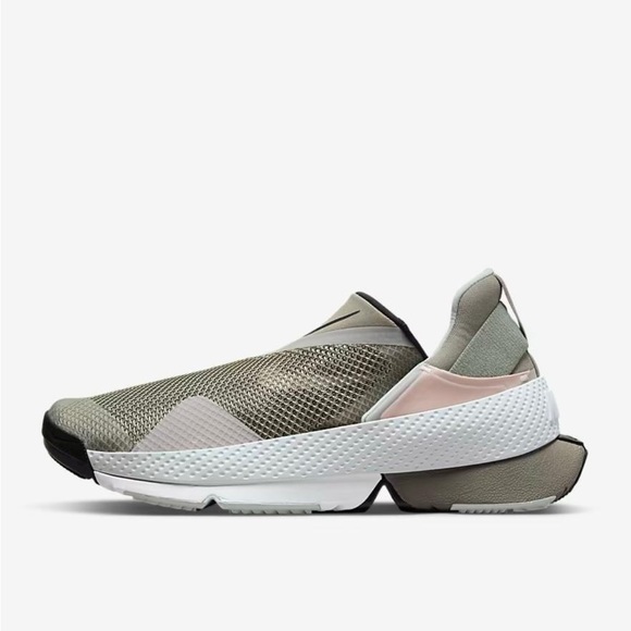 Nike Go FlyEase Light Army M 7.5/ W 9 🌟NEW🌟 - Picture 5 of 8